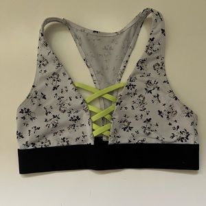 pink/victoria secret lace sports bra